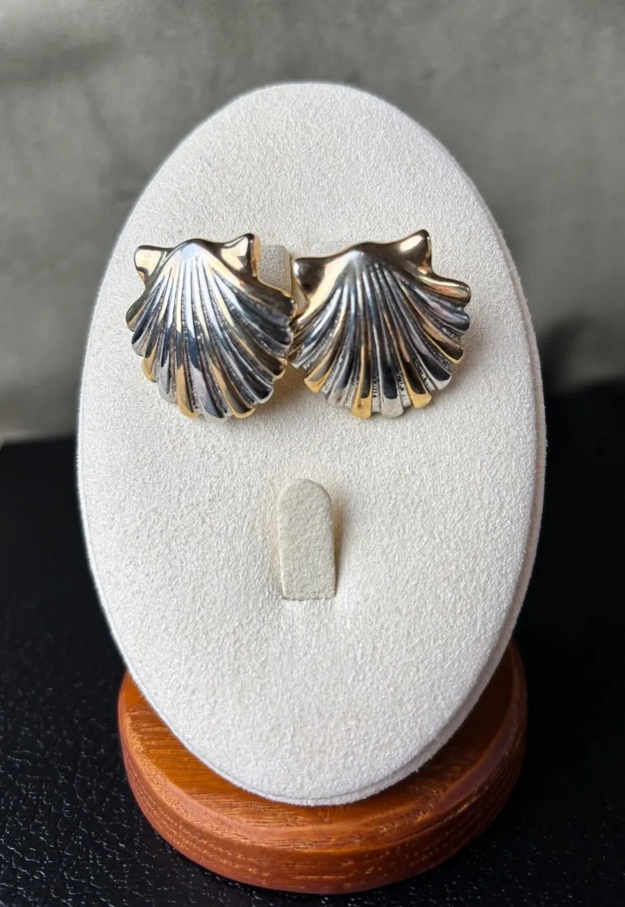Vintage Two Tone Seashell Stud Earrings Gold Silver Scallop Shell Coastal Beach
