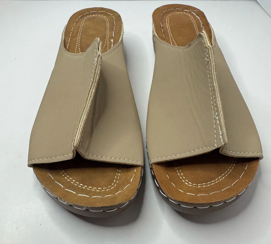Unbranded Taupe Vegan Leather Slide Sandals Women's Size EU41 Tan