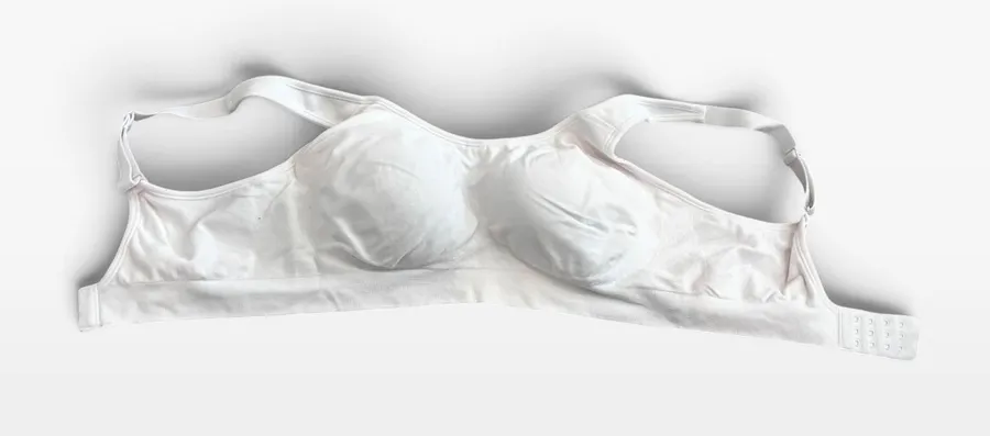 Shapermint Essentials Bra M White Wireless Padded Seamless Comfort Lounge Size M