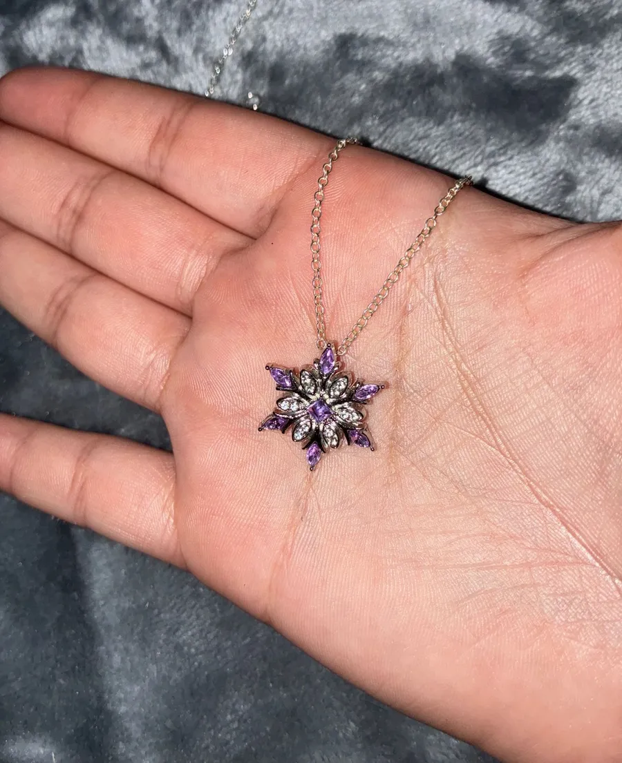 Snowflake Necklace Sterling Silver Purple Pendant Necklace Crystals Light Chain Winter Snow Flower Christmas Chain Necklace Romantic Jewelry Gifts for Women Girlfriend Birthday