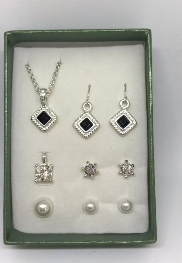 VINTAGE Avon interchangeable necklace & earring trio gift set New!! Silver