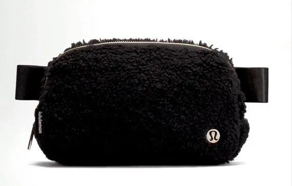 Lululemon Black Fleece Everywhere Belt Bag New With Tags
