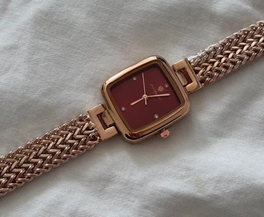 Women’s Gold Square Watch Red Dial Luxury Mesh Band Elegant Waterproof