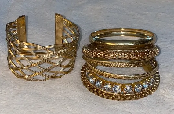 Gold Bangle Set