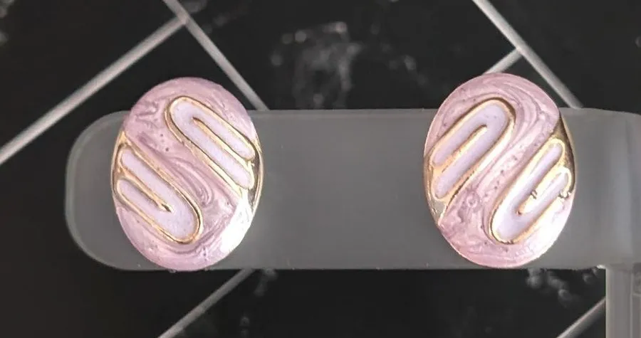 Vintage Stud Earrings Light Purple/Lilac & Gold Tone Oval Purple