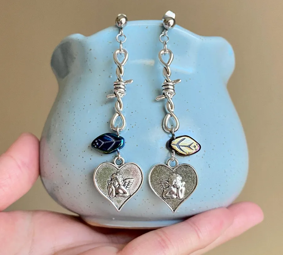 Kawaii y2k Goth vintage antique romance style angel/cherub & Czech glass beads unique earrings🌙👼✨