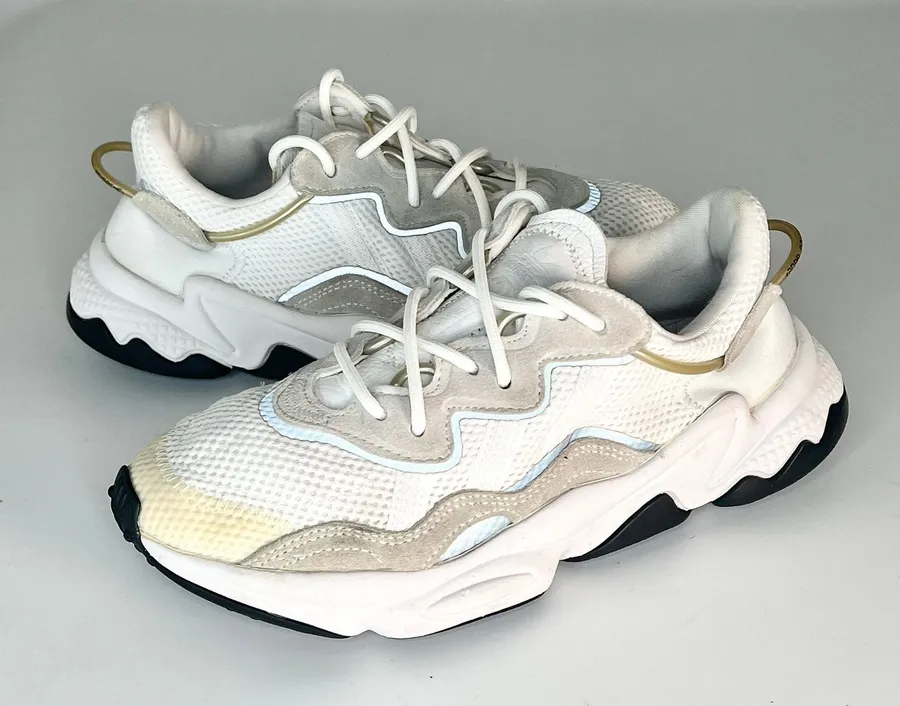 Adidas Ozweego Running Sneakers Shoes Athletic White Grey Women 7.5 / Men 6