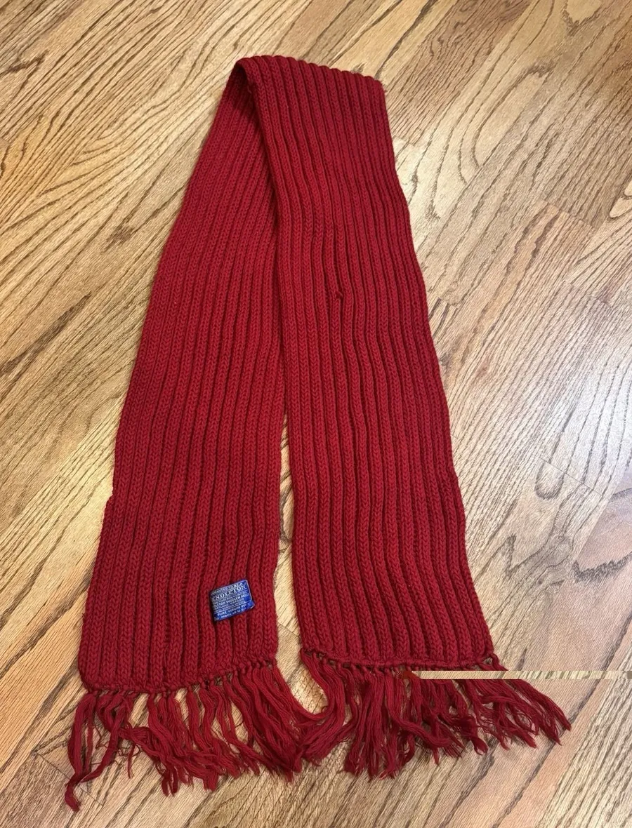 VTG Pendleton Red Rib Knit Wool Scarf Fringe 100% Virgin Wool Made in USA