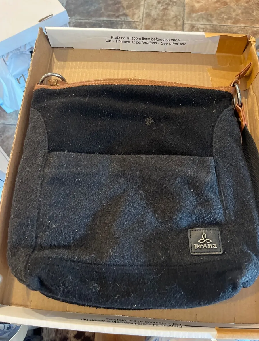Prana Wool Blend Crossbody Bag Black Grey Faux Leather Trim Adjustable Strap