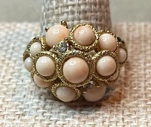 Vintage 70s Avon Gold Plated Faux Coral Cabochon Adjustable Cluster Ring Size 7