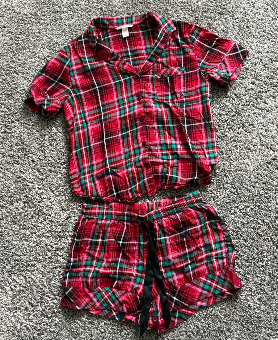 Victoria's Secret Red and Green Plaid Short Pajama Set