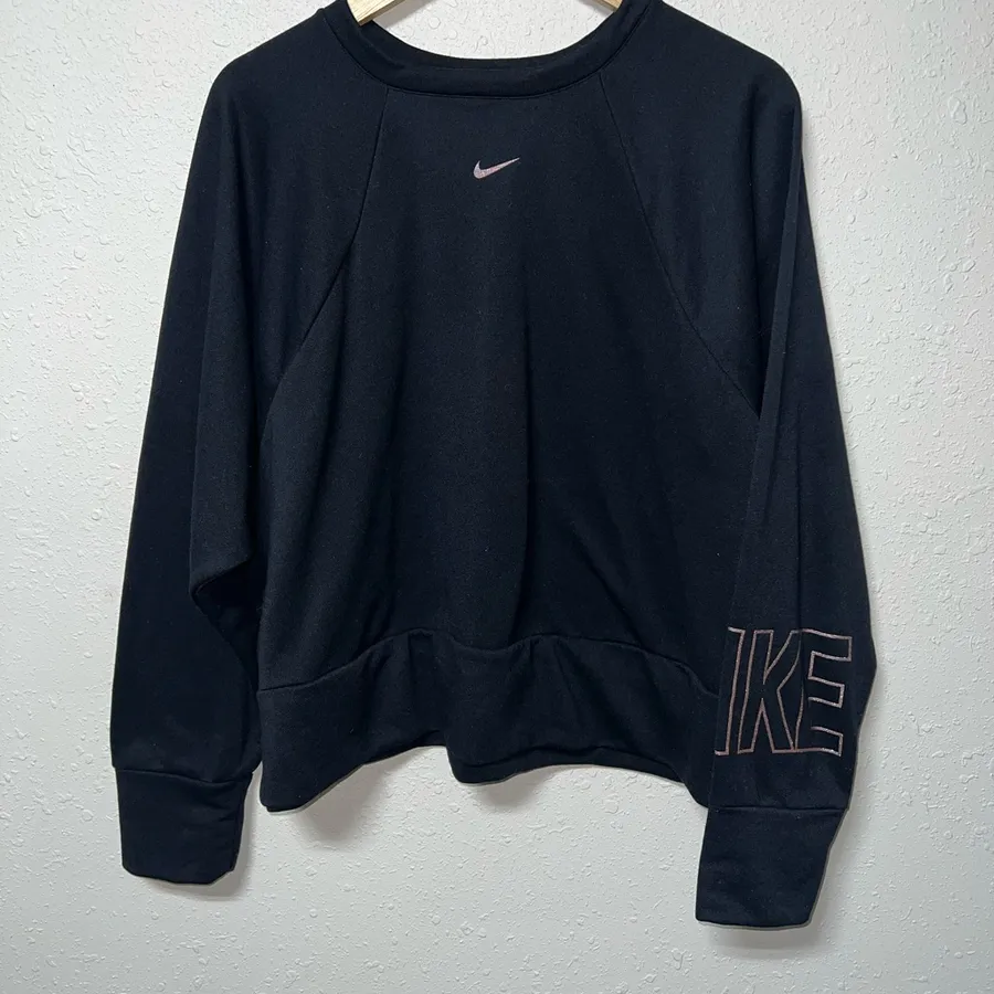 Nike Black Boxy Sweatshirt with Gray Sleeve Detail