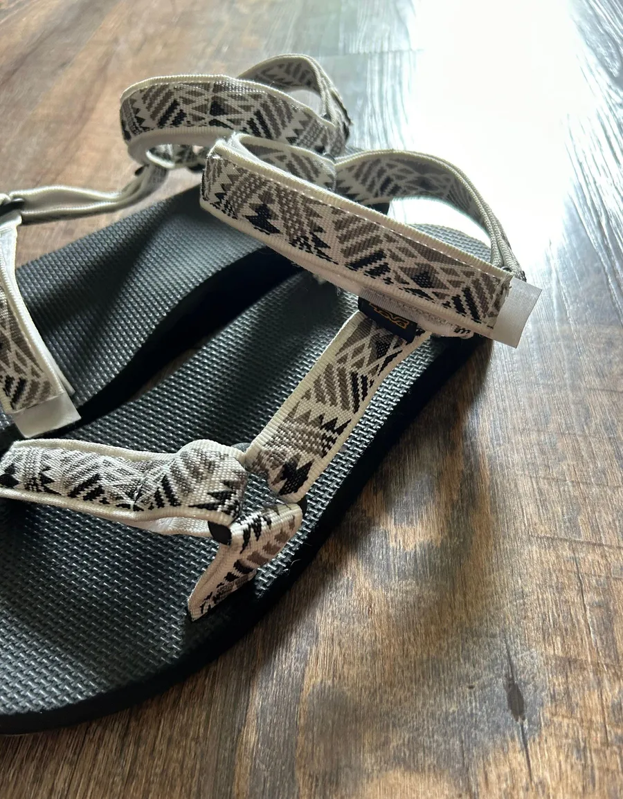 WOMENS ORIGINAL UNIVERSAL S