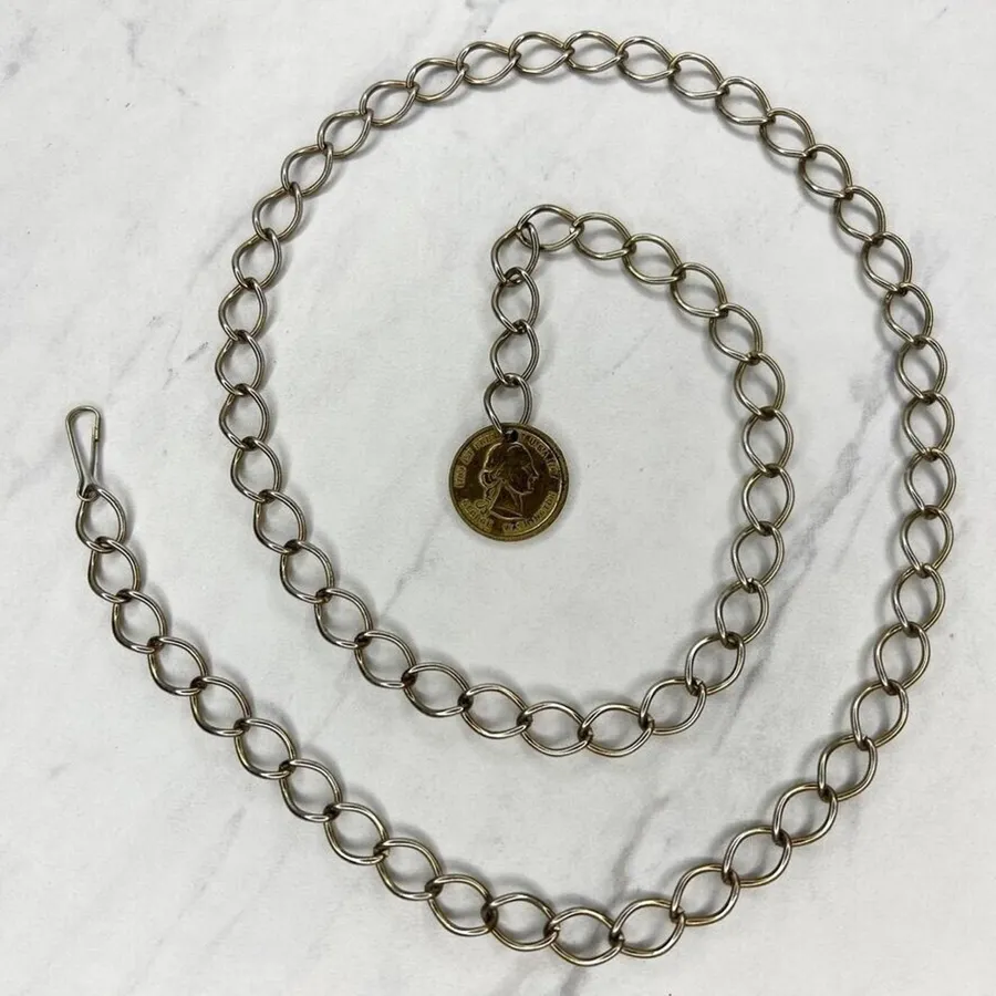 George Washington Coin Chain Belt Gold Tone Y2K Small (S) ✨