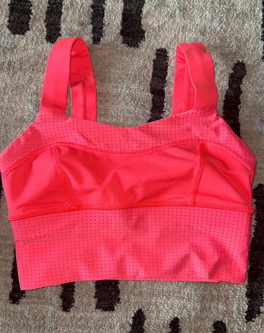 Lululemon Var-City Long Line Bra Electric Coral