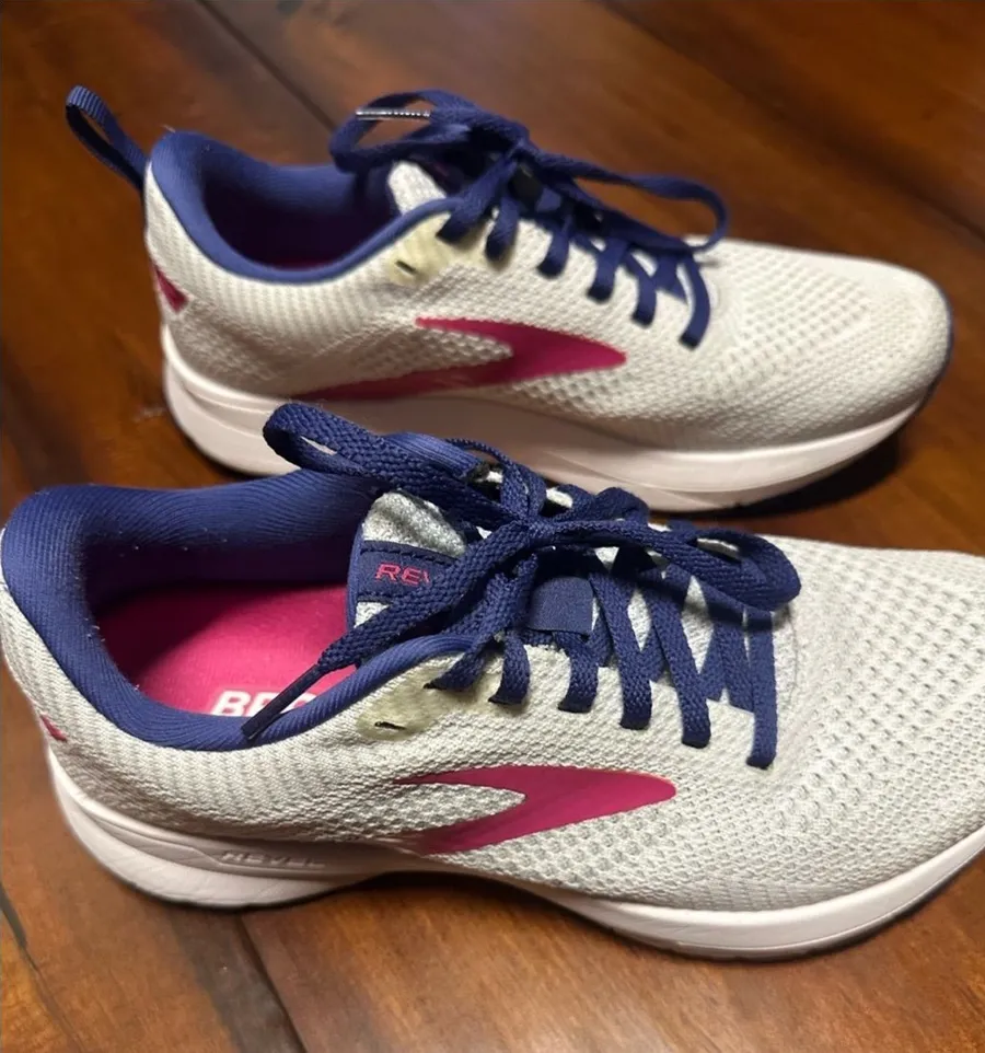 Brooks Revel Gray, Pink & Navy Women's Running Sneakers