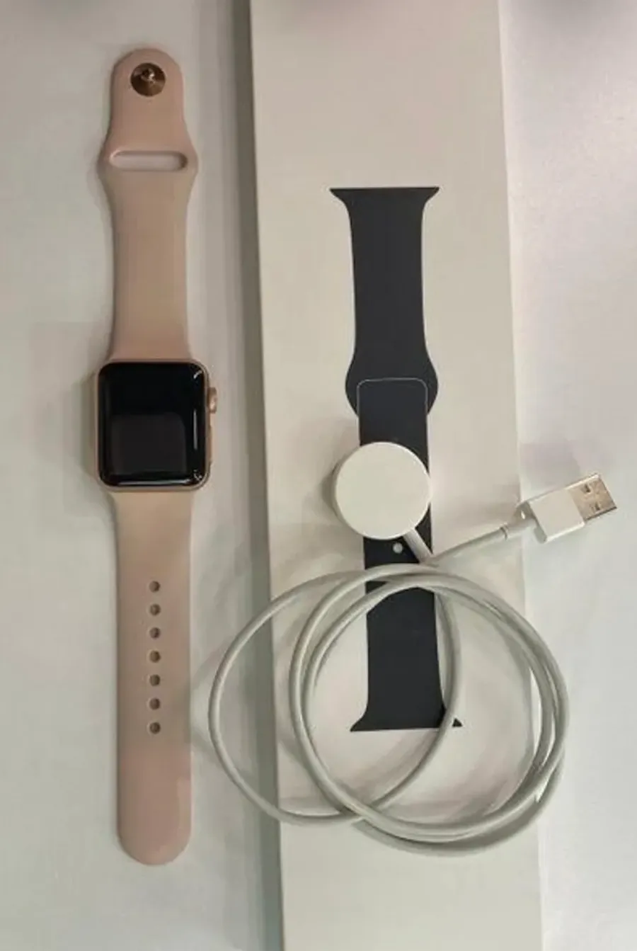 Apple Watch Series 3 38mm Rose Gold with Pink Sand and Midnight