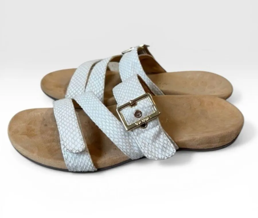 Vionic Skylar Sandals