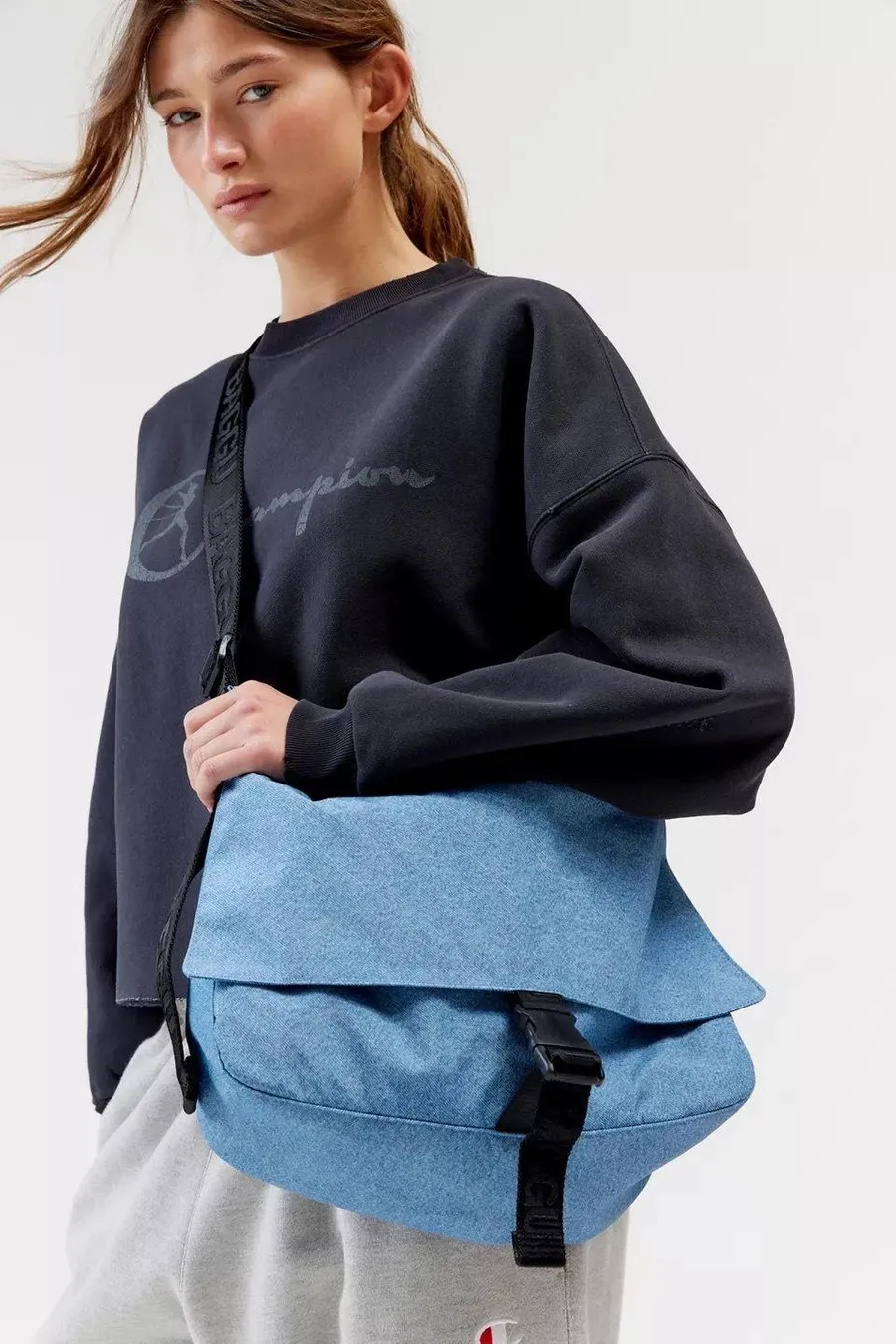 BAGGU Nylon Messenger Bag NWT - Digital Denim