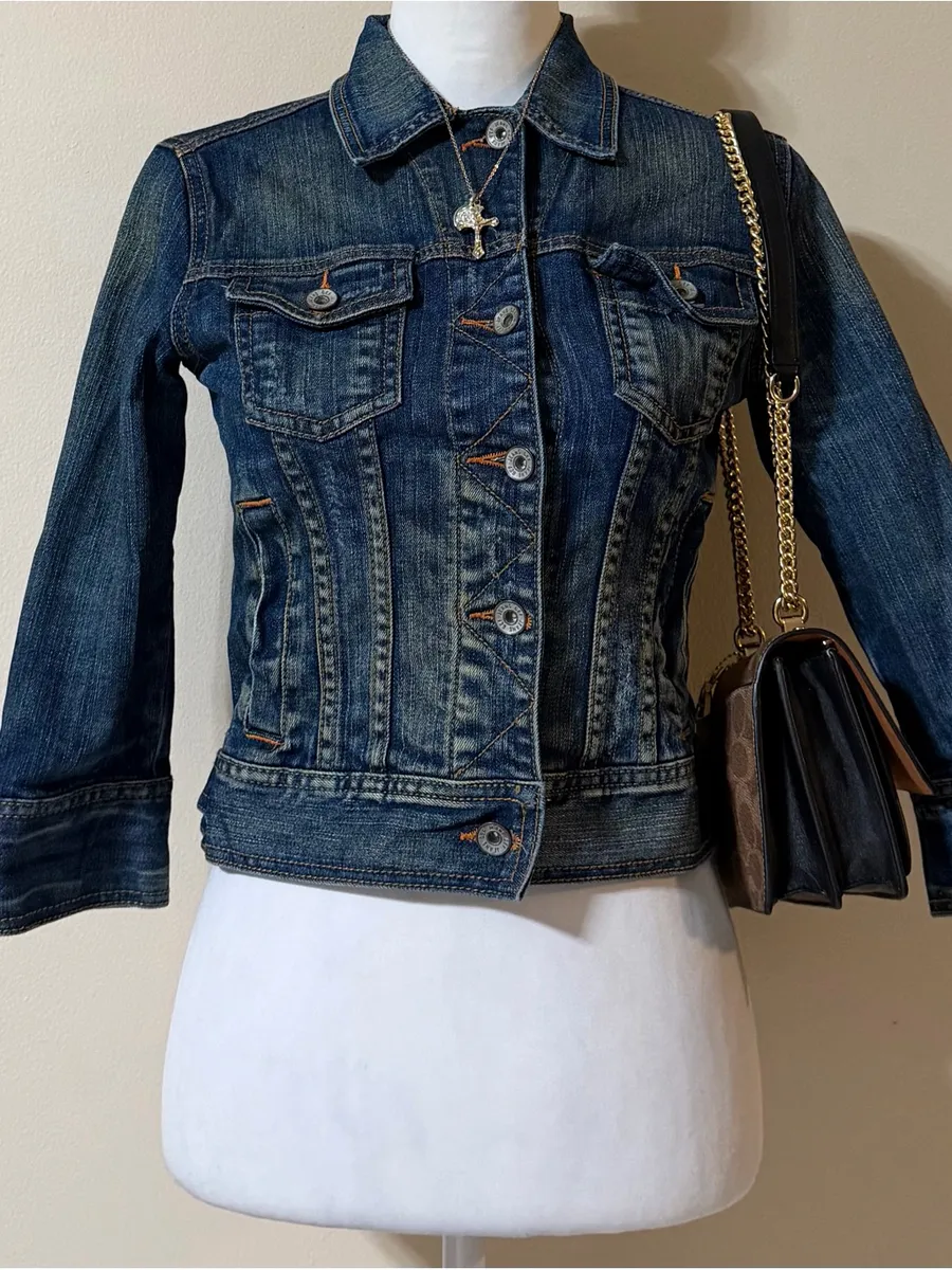 2000s vintage style cropped fitted denim jean jacket Blue