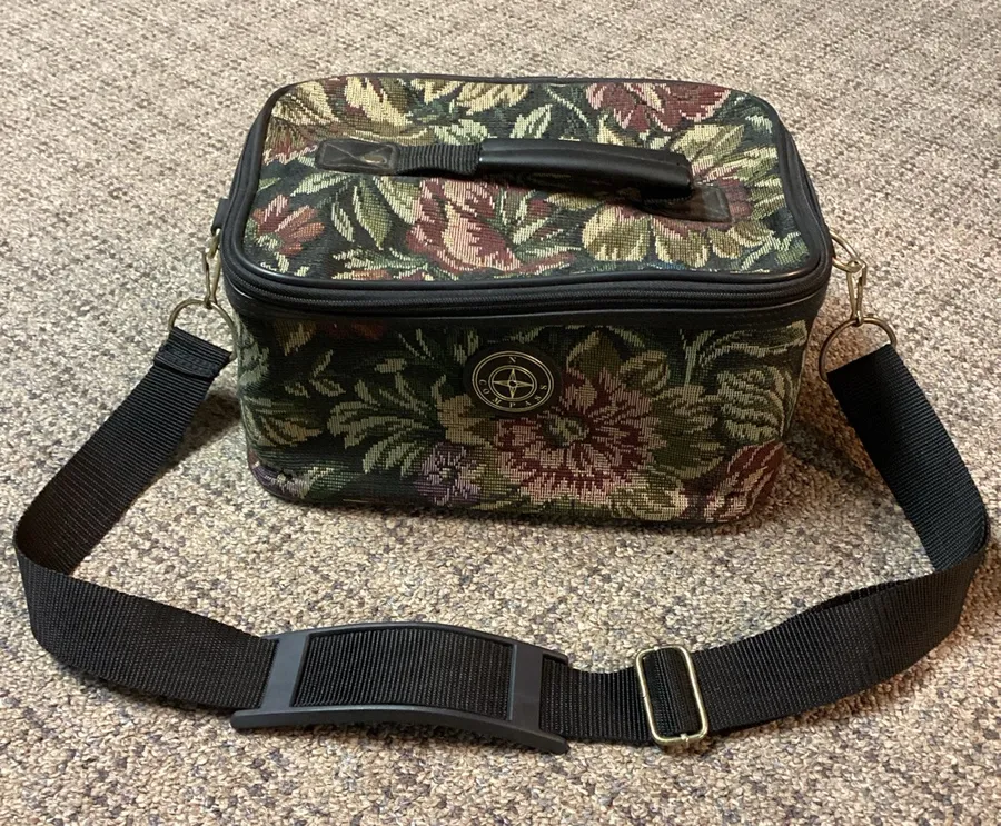 Vintage Compass Black Green Burgundy Floral Tapestry Shoulder Travel Luggage Bag