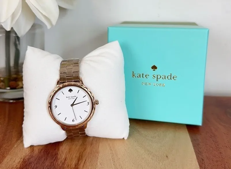 NWT Kate Spade Metro Scallop Quartz White Dial Ladies Watch