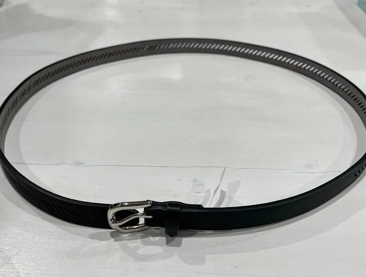 Belt bundle lot - EUC & like new