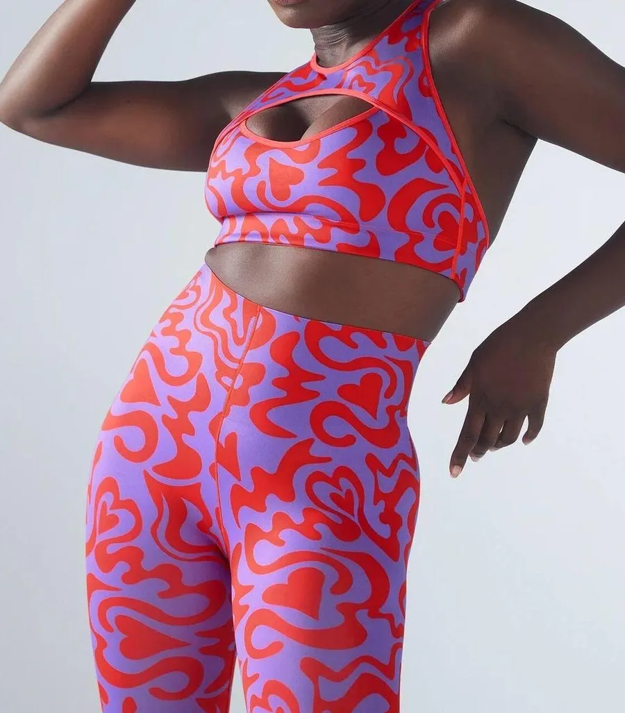 Savage x Fenty Super flattering and comfortable Colorful sports bra and leggings set
