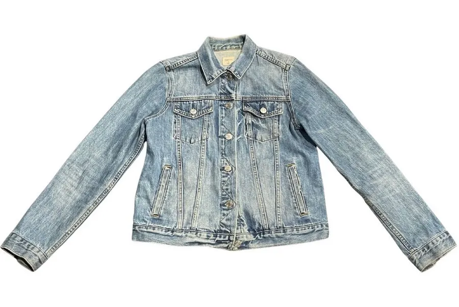 Women Gap Jean Denim Jacket Button Pocket Size Small Streetwear Cowgirl