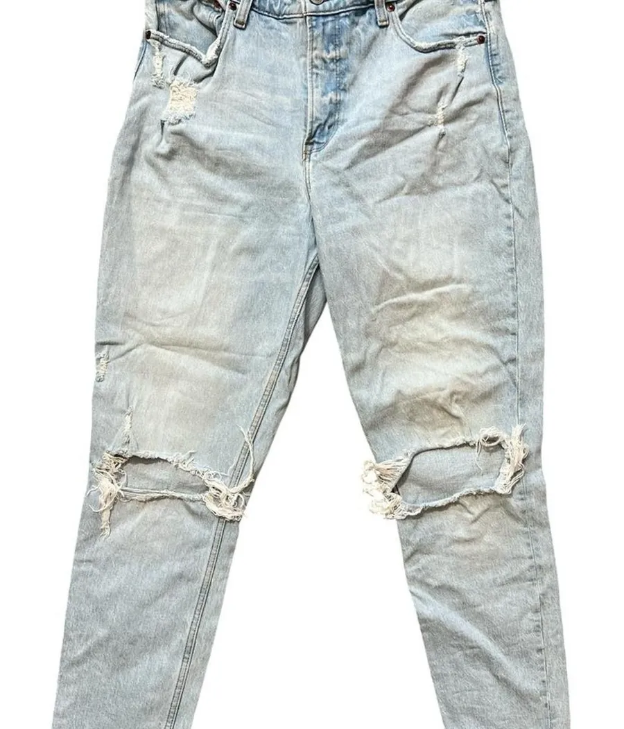 Abercrombie Curve Love High Rise Skinny Distressed Light Wash Blue Jeans Size 30