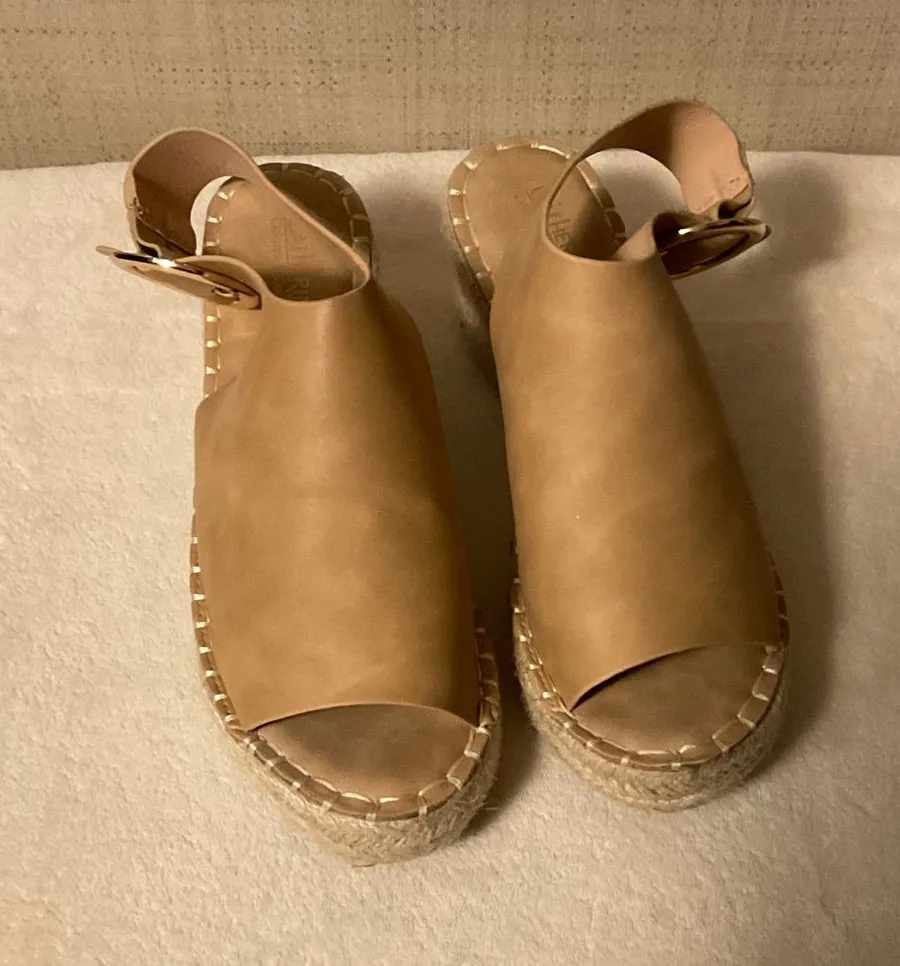 Catherine Malandrino Tan Leather Espadrille Platform Slingback Sandals