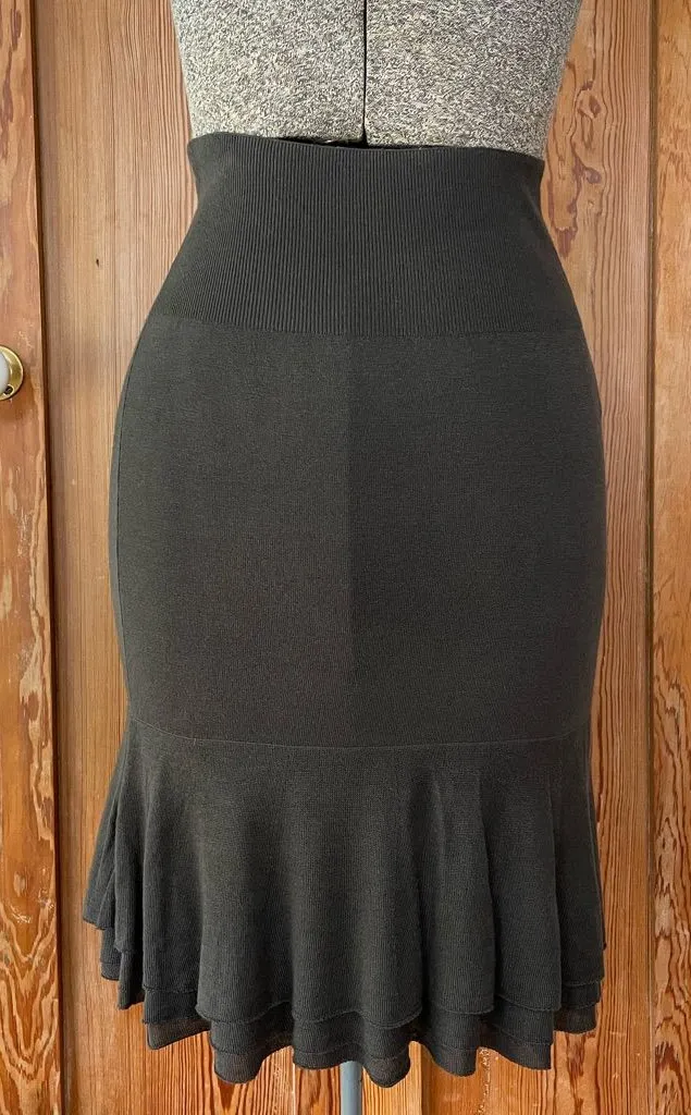 NWT Kookai Paris Jupe Poivre Gray Knit Flounce Mini Skirt Sz 1 (US 2/4)๐๐