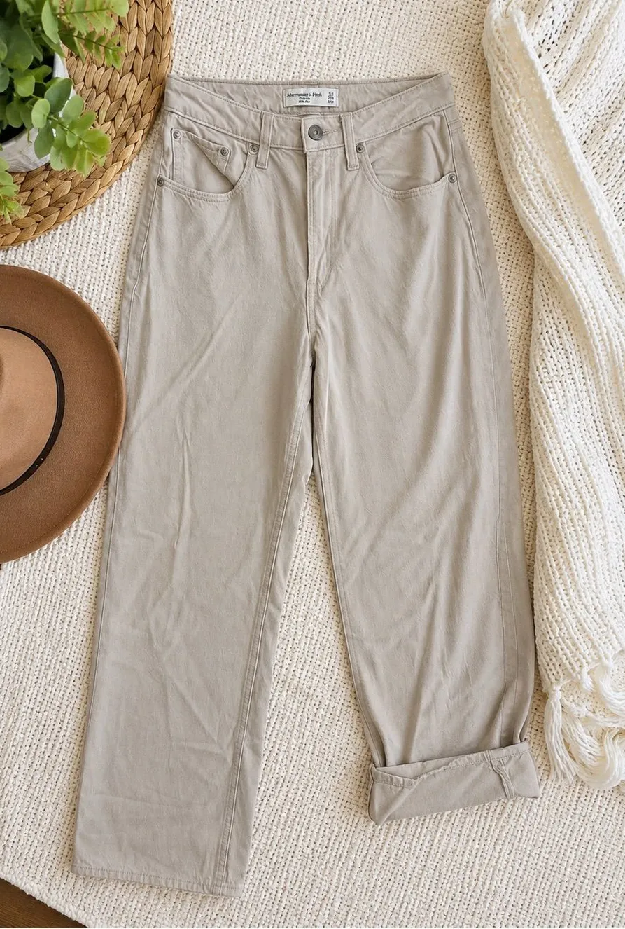 Abercrombie & Fitch Light Beige “The Loose” Baggy Jeans