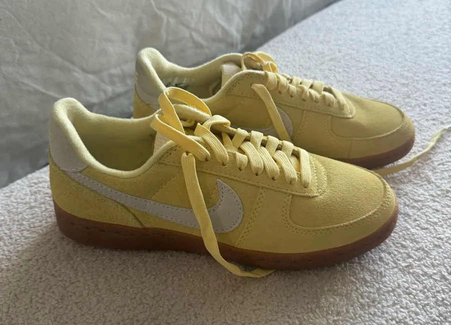 Nike Women's Nike Field General Suede Shoes