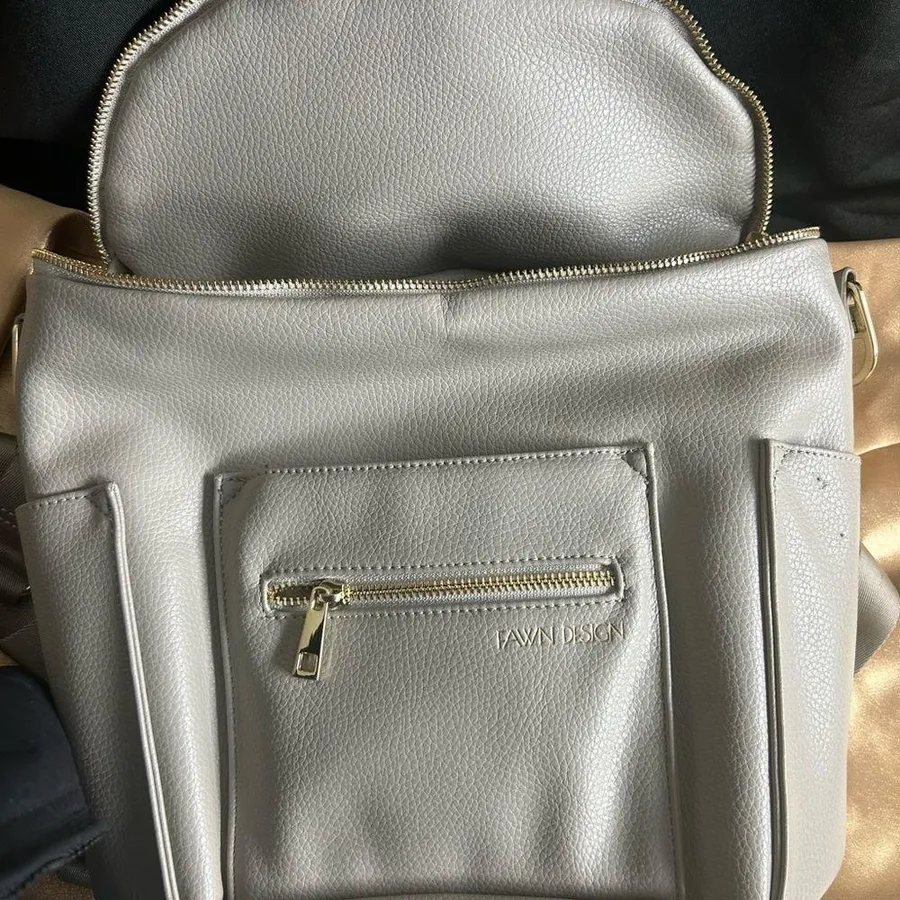 Fawn Design The Original Diaper Bag/Backpack w/Structured Shape /Gold Hardware White