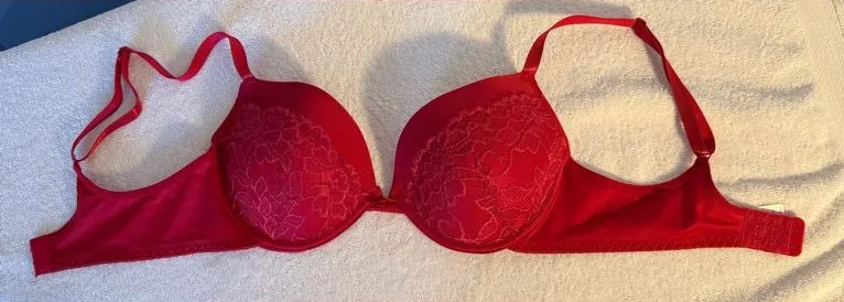 Women's Red Lace Push