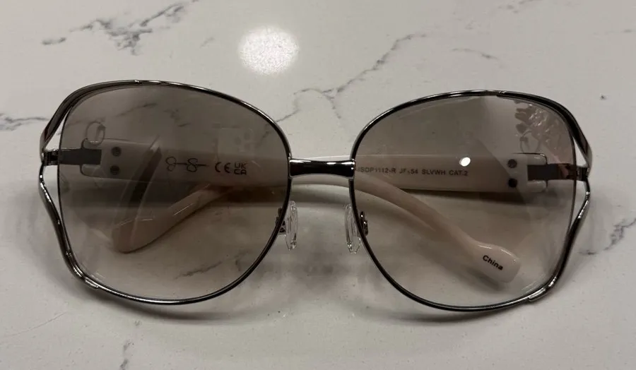 Jessica Simpson Retro Style Tinted Sunglasses