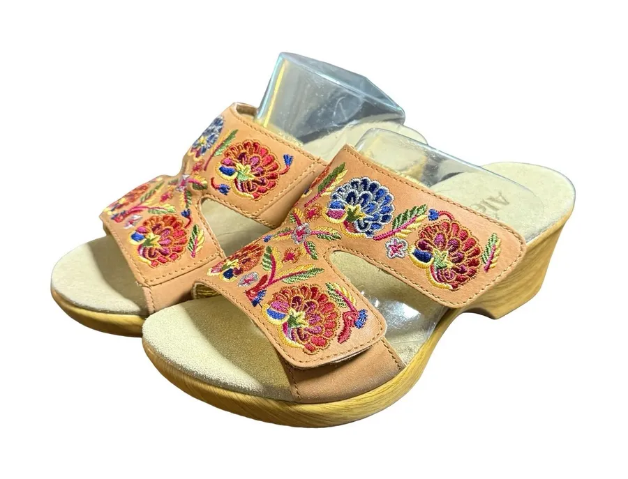 Alegria Women Floral Embroidered Leather Wedge Sandals Tan Wood 35 US 5-5.5 NEW