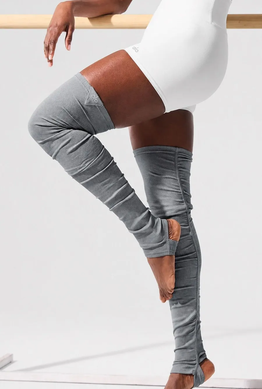 Alo Yoga Heather Gray Ribbed Ballet Leg Warmers Pilates Dance OS