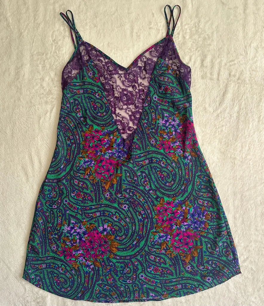 Victoria’s Secret Gold Label Paisley Floral Lace Slip Dress Size Medium