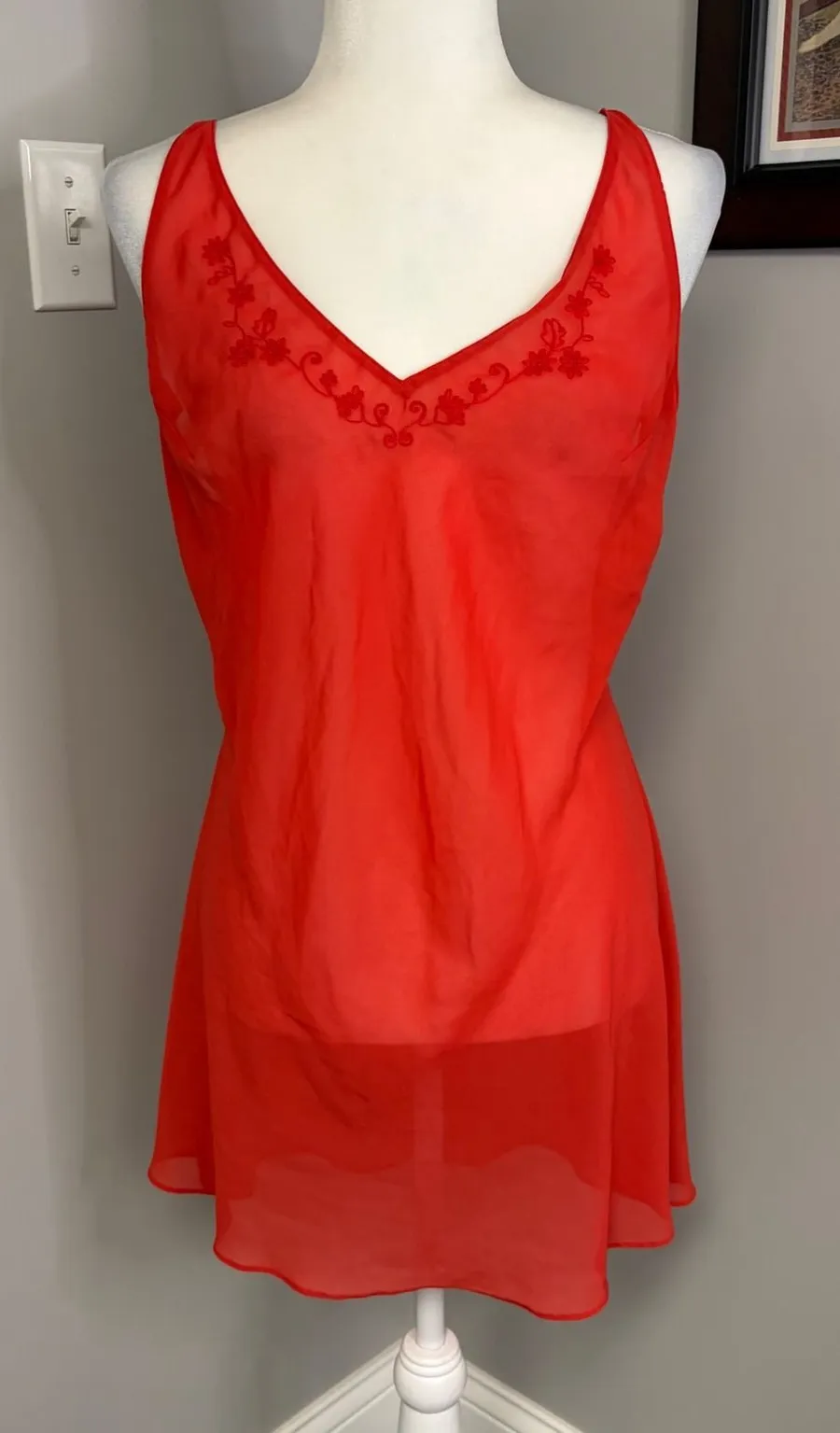 Victoria's Secret Red Sheer Embroidered Babydoll Chemise Nightgown Large
