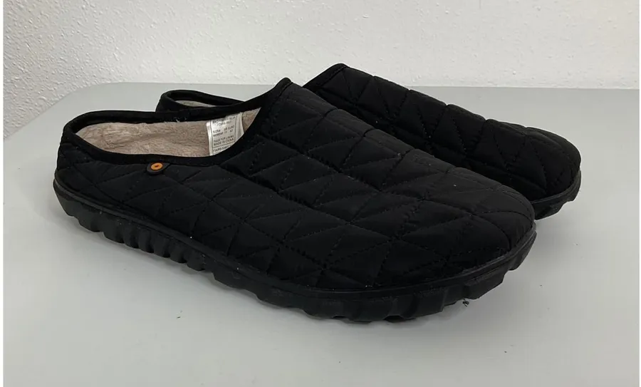 Bogs Snowday II Slip Black Quilted Faux Fur Lined Mules Womens 11 72698