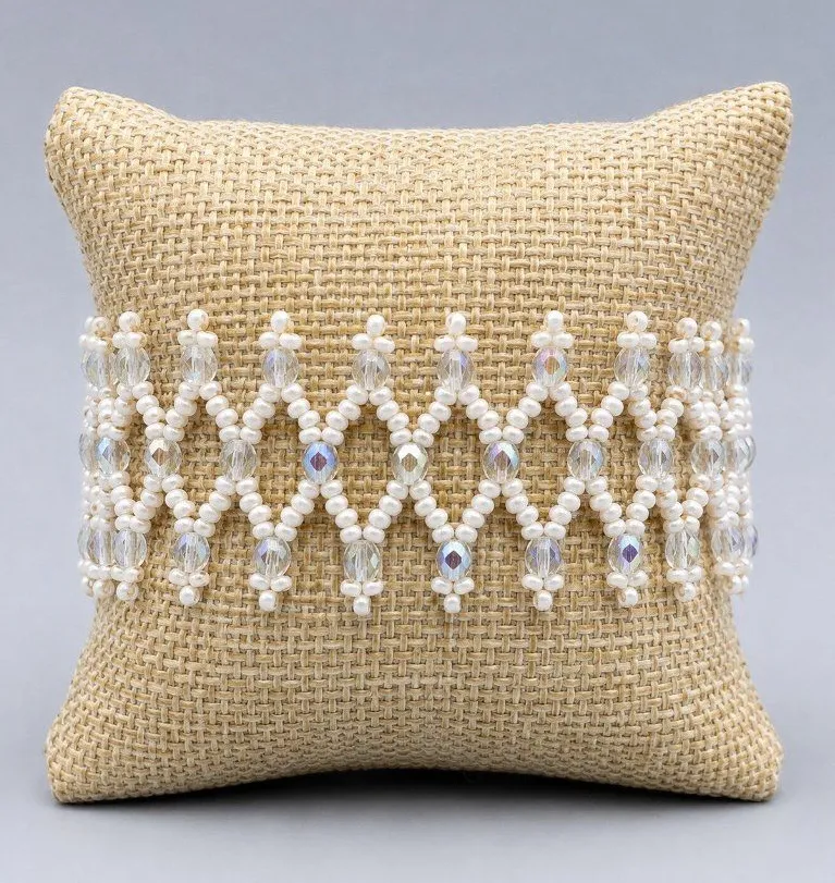 VTG Hand Beaded White Seed Bead AB Crystal Cuff Bracelet Circle Clasp Boho