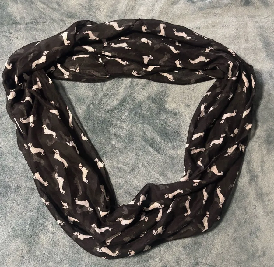 Dachshund Infinity Scarf