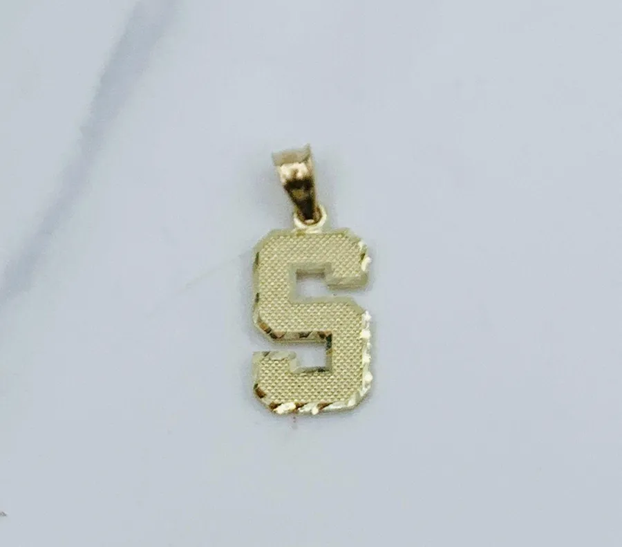 ❤️ Real 10k Gold Small Initial Pendant