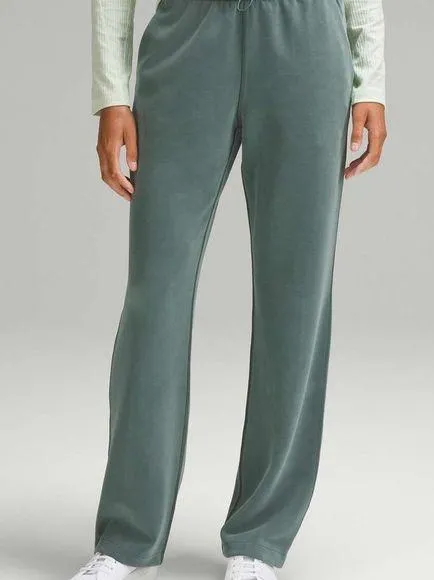 Lululemon Athletica Green Straight Leg Pants