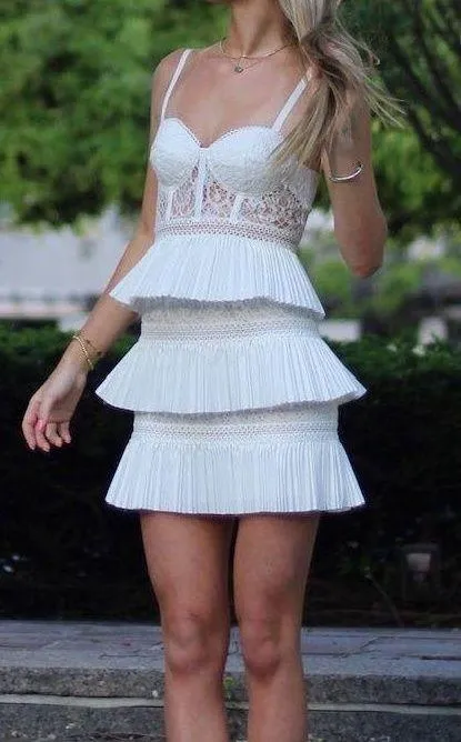 Design White Lace Tiered Mini Dress