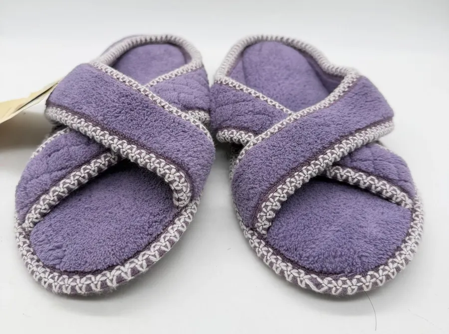 Muk Luks Purple Memory Foam Criss Cross Slide Slippers Womens Medium 7