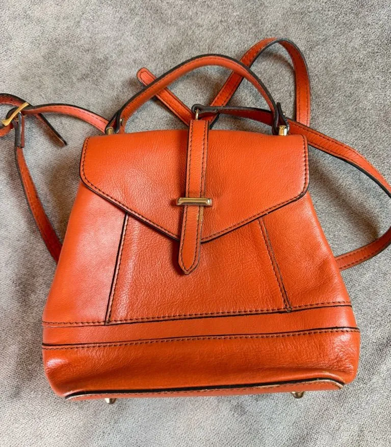 DIVINA FIRENZE Orange Backpack Made in Italy Genuine Leather