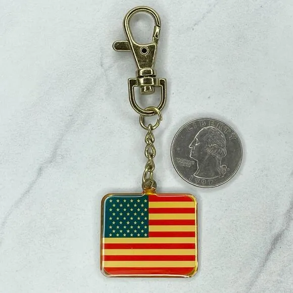 Gold Tone American Flag USA United States Clip Keychain Keyring